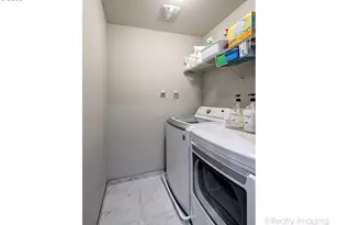 2170 SE 16th St, Gresham, OR 97080 - Photo 19