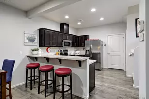 2170 SE 16th St, Gresham, OR 97080 - Photo 7