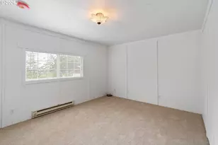 125 11th St, Florence, OR 97439 - Photo 33
