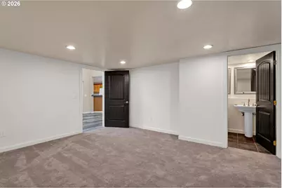 947 S R St, Cottage Grove, OR 97424 - Photo 19