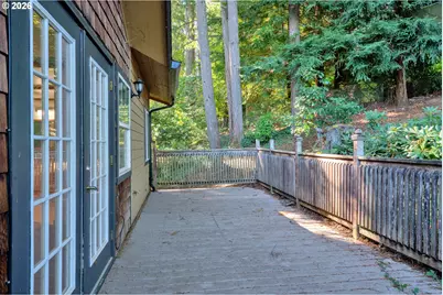 947 S R St, Cottage Grove, OR 97424 - Photo 37