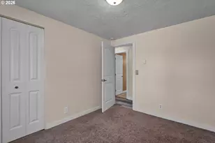 947 S R St, Cottage Grove, OR 97424 - Photo 25