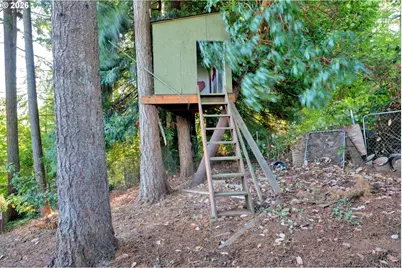 947 S R St, Cottage Grove, OR 97424 - Photo 39