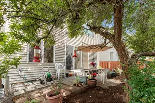 5037 NE Schoeler Cir, Hillsboro, OR 97124 - Photo 25