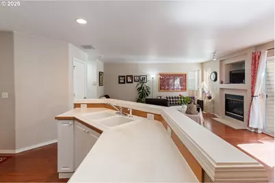 5037 NE Schoeler Cir, Hillsboro, OR 97124 - Photo 15