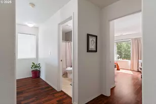 5037 NE Schoeler Cir, Hillsboro, OR 97124 - Photo 19