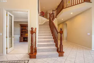 9365 SE Pennington Ct, Happy Valley, OR 97086 - Photo 15