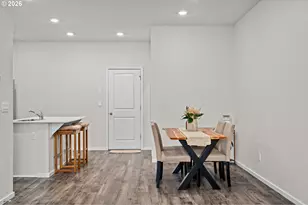 821 N 19th Ave, Cornelius, OR 97113 - Photo 15