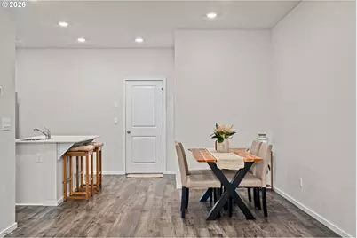 821 N 19th Ave, Cornelius, OR 97113 - Photo 15