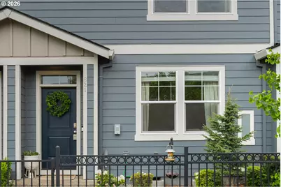 821 N 19th Ave, Cornelius, OR 97113 - Photo 3