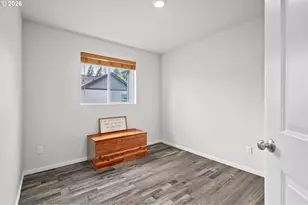 821 N 19th Ave, Cornelius, OR 97113 - Photo 23