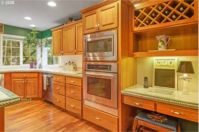 2770 NE Roberts Ln, Newberg, OR 97132 - Photo 17