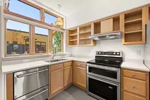 2525 N Killingsworth St, Portland, OR 97217 - Photo 3