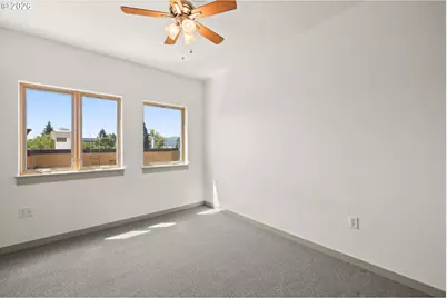 2525 N Killingsworth St #311, Portland, OR 97217 - Photo 15