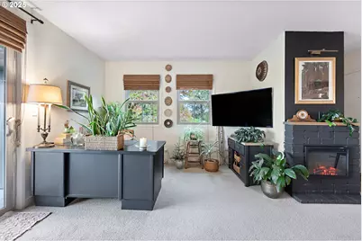 12625 SW Prince Edward Ct #B, King City, OR 97224 - Photo 9