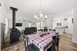 39557 Little Fall Creek Rd, Fall Creek, OR 97438 - Photo 17