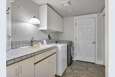 16635 SE Sunridge Ln, Milwaukie, OR 97267 - Photo 31