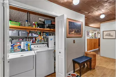 22606 Milk Ranch Rd, Scotts Mills, OR 97375 - Photo 21