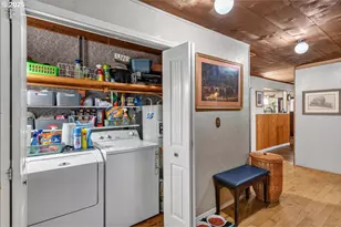 22606 Milk Ranch Rd, Scotts Mills, OR 97375 - Photo 21