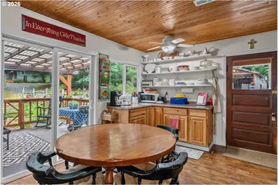 22606 Milk Ranch Rd, Scotts Mills, OR 97375 - Photo 7