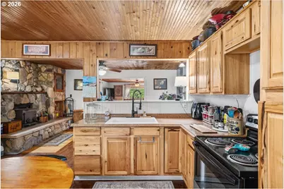 22606 Milk Ranch Rd, Scotts Mills, OR 97375 - Photo 7