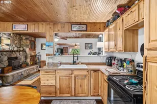 22606 Milk Ranch Rd, Scotts Mills, OR 97375 - Photo 7