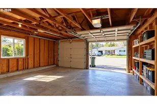 2561 Fir St, North Bend, OR 97459 - Photo 15