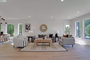 4750 N Kerby Ave, Portland, OR 97217 - Photo 5
