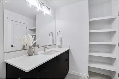 7290 SW 13th St, Portland, OR 97239 - Photo 27