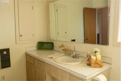 20673 Medical Springs Hwy, Baker City, OR 97814 - Photo 13