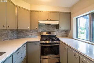 5622 SE Jennings Ave, Milwaukie, OR 97267 - Photo 17