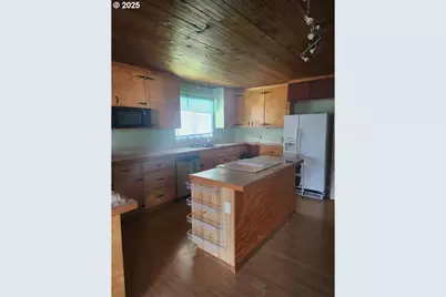 50350 Cowens Rd #8, Scappoose, OR 97056 - Photo 5