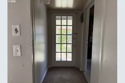 802 25th Ave, Seaside, OR 97138 - Photo 13