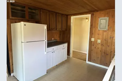 802 25th Ave, Seaside, OR 97138 - Photo 11