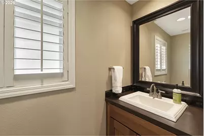 17907 S Edgewood Ln, Oregon City, OR 97045 - Photo 17