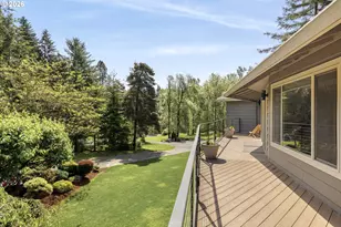 17907 S Edgewood Ln, Oregon City, OR 97045 - Photo 9