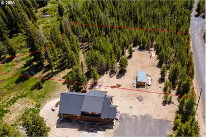 Teatable, Crescent Lake, OR 97733 - Photo 15