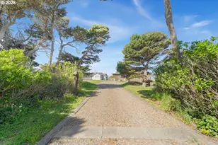 1950 Beach Loop Dr SW, Bandon, OR 97411 - Photo 11