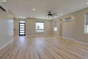 211 NW Heisler St, Dufur, OR 97021 - Photo 3