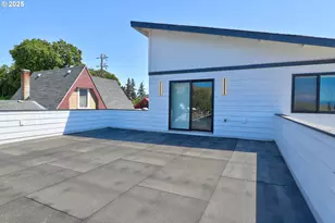 211 NW Heisler St, Dufur, OR 97021 - Photo 23