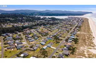 2413 NW Oceania Dr, Waldport, OR 97394 - Photo 27