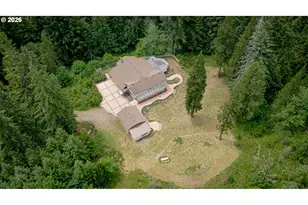 2690 Bear Creek Rd, Cottage Grove, OR 97424 - Photo 3