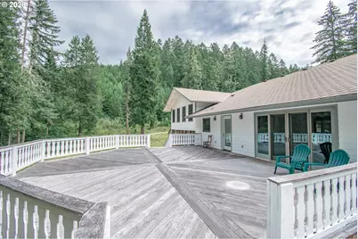 2690 Bear Creek Rd, Cottage Grove, OR 97424 - Photo 35