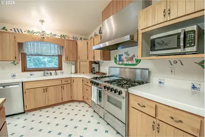 2690 Bear Creek Rd, Cottage Grove, OR 97424 - Photo 13