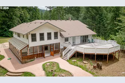 2690 Bear Creek Rd, Cottage Grove, OR 97424 - Photo 1