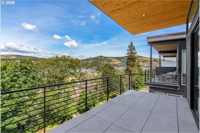 51 Sherman Ave, Hood River, OR 97031 - Photo 5