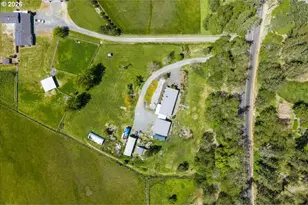 2447 Stringer Gap Rd, Grants Pass, OR 97527 - Photo 27