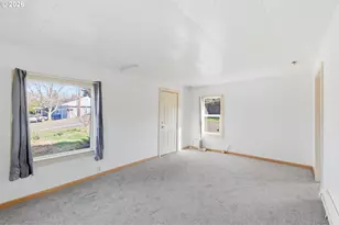 800 Oakhill Ave SE, Salem, OR 97302 - Photo 15