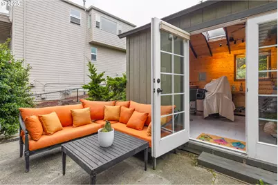 557 NW 54th St, Newport, OR 97365 - Photo 37