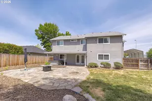196 Nadine Ln, Central Point, OR 97502 - Photo 35